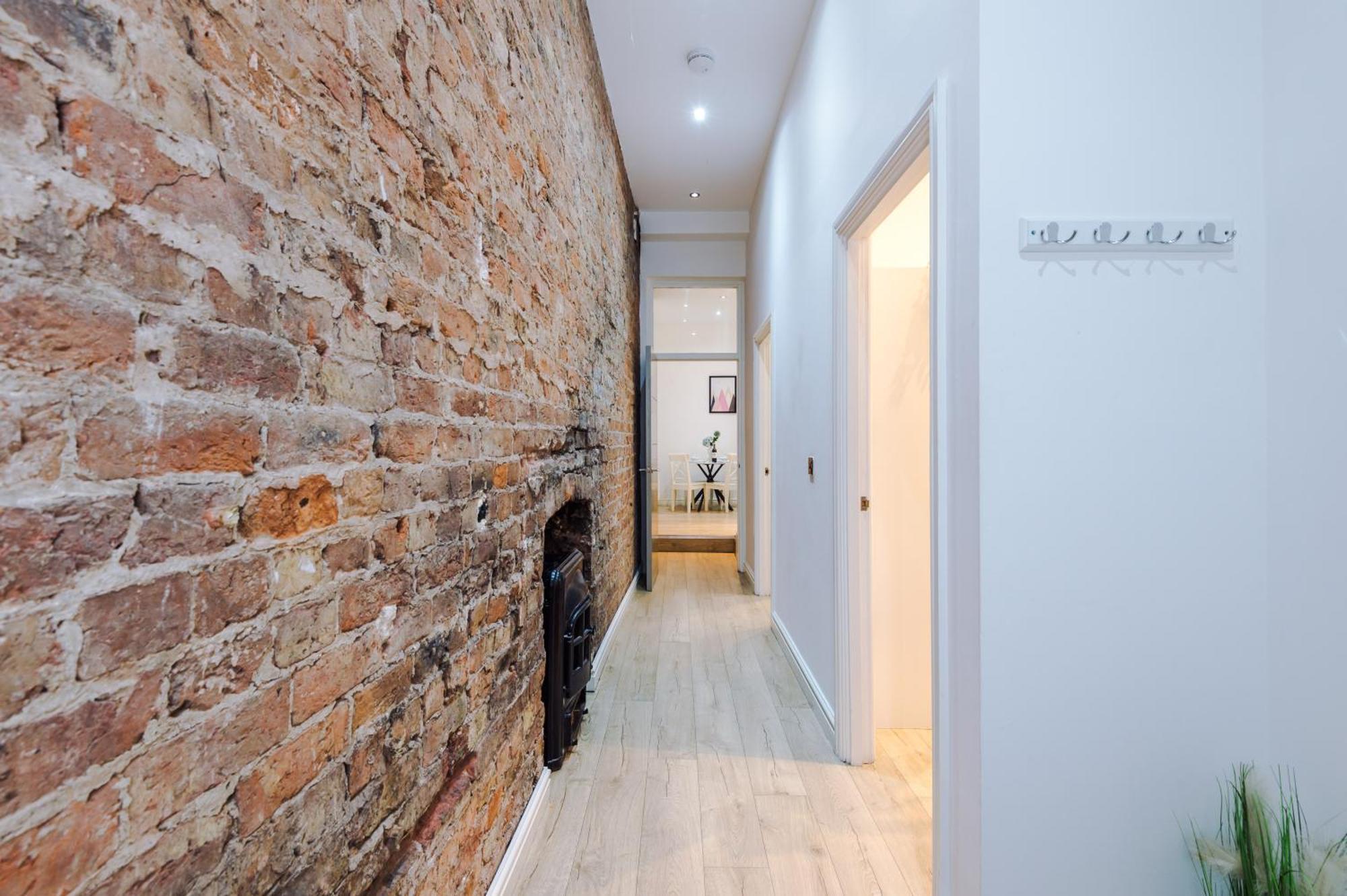 Modern 2-Bedroom Apt In The Heart Of City Centre Liverpool Exterior photo