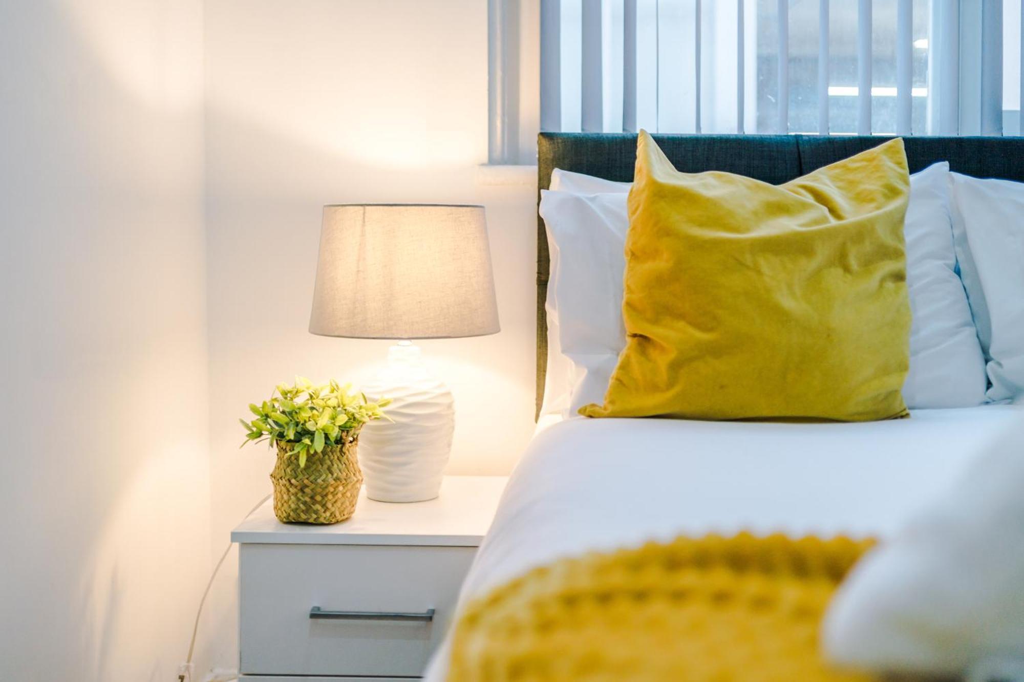 Modern 2-Bedroom Apt In The Heart Of City Centre Liverpool Exterior photo