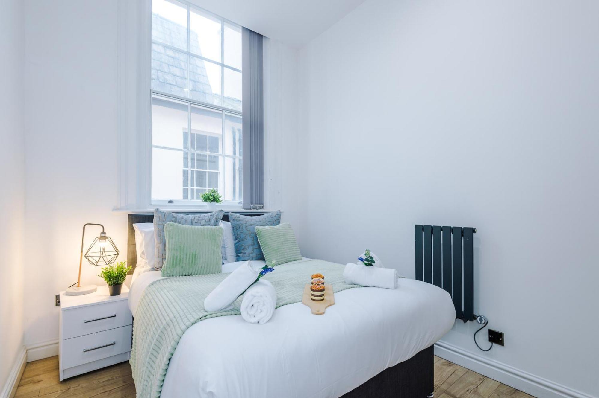 Modern 2-Bedroom Apt In The Heart Of City Centre Liverpool Exterior photo